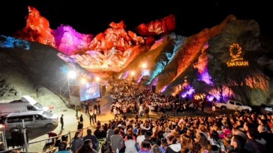 Bajofondo y Los Jaivas pondrán ritmo al Concierto de las Américas